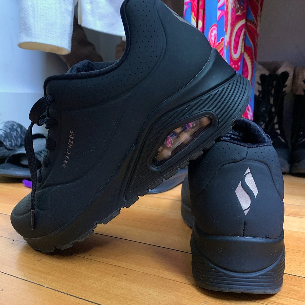 Skechers shoes